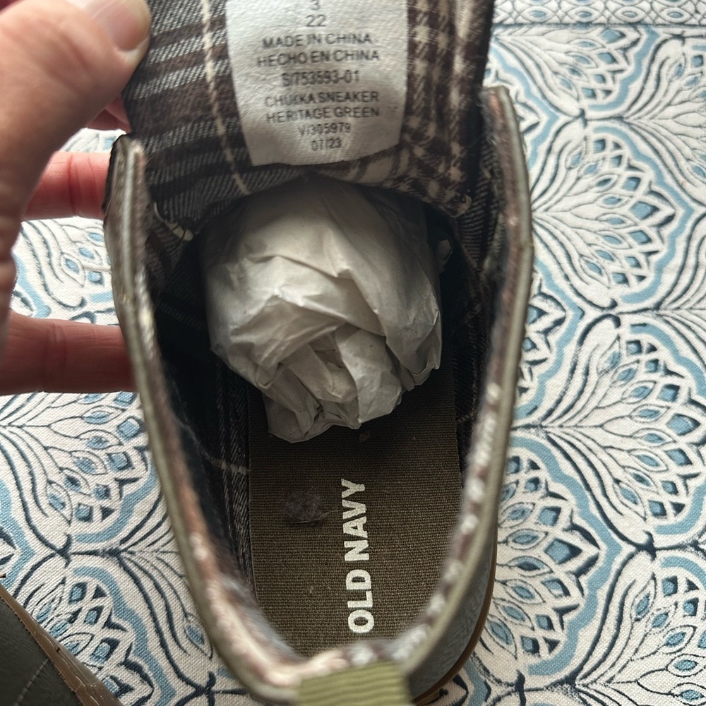 Old Navy Kids Dark Green Boots